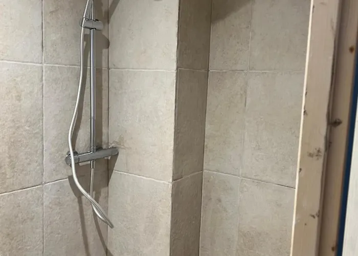 La Avec Un Petit Jardin شقة فيلي سور مير